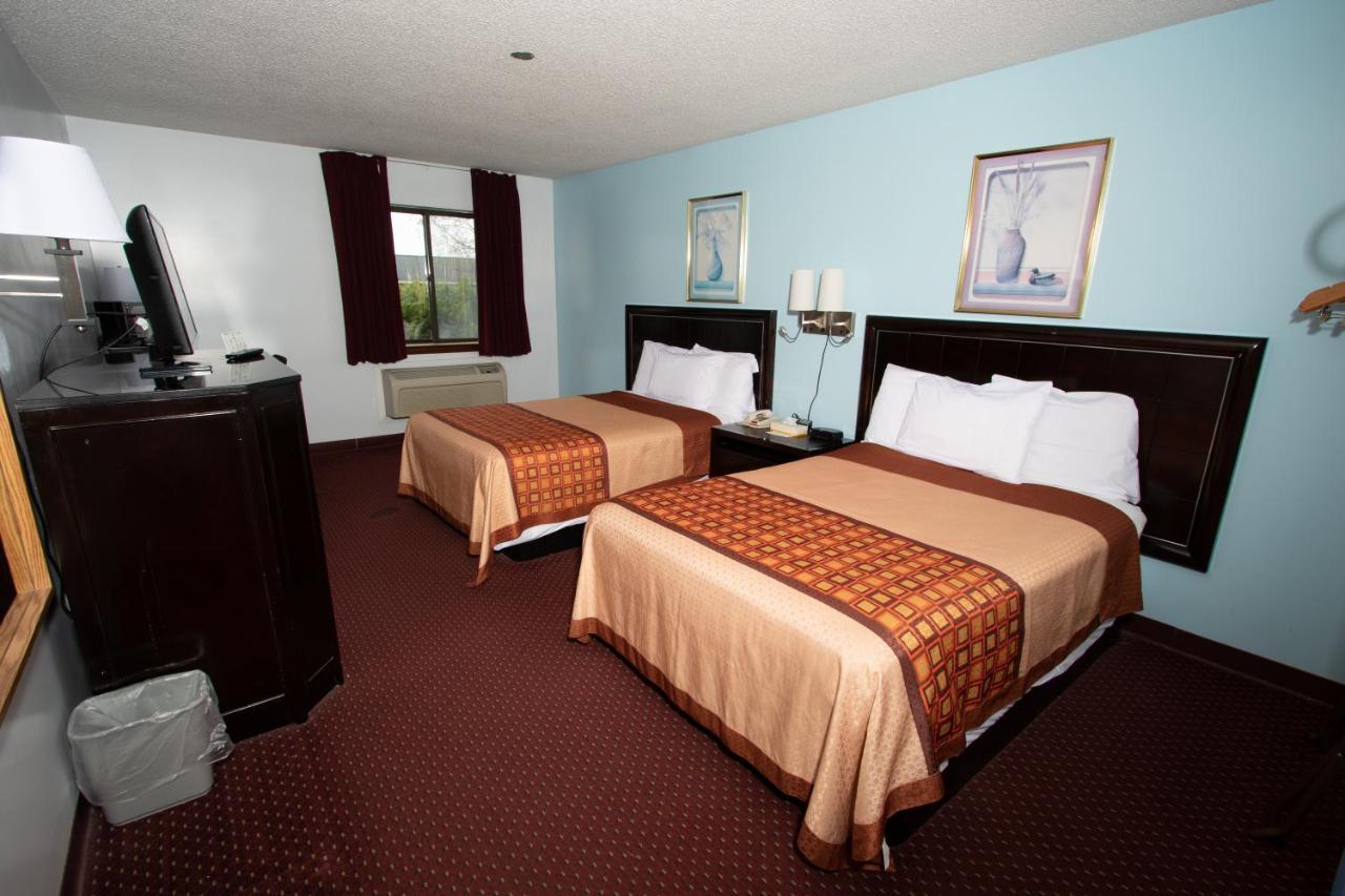 Eastbrook Inn Ронкс Экстерьер фото