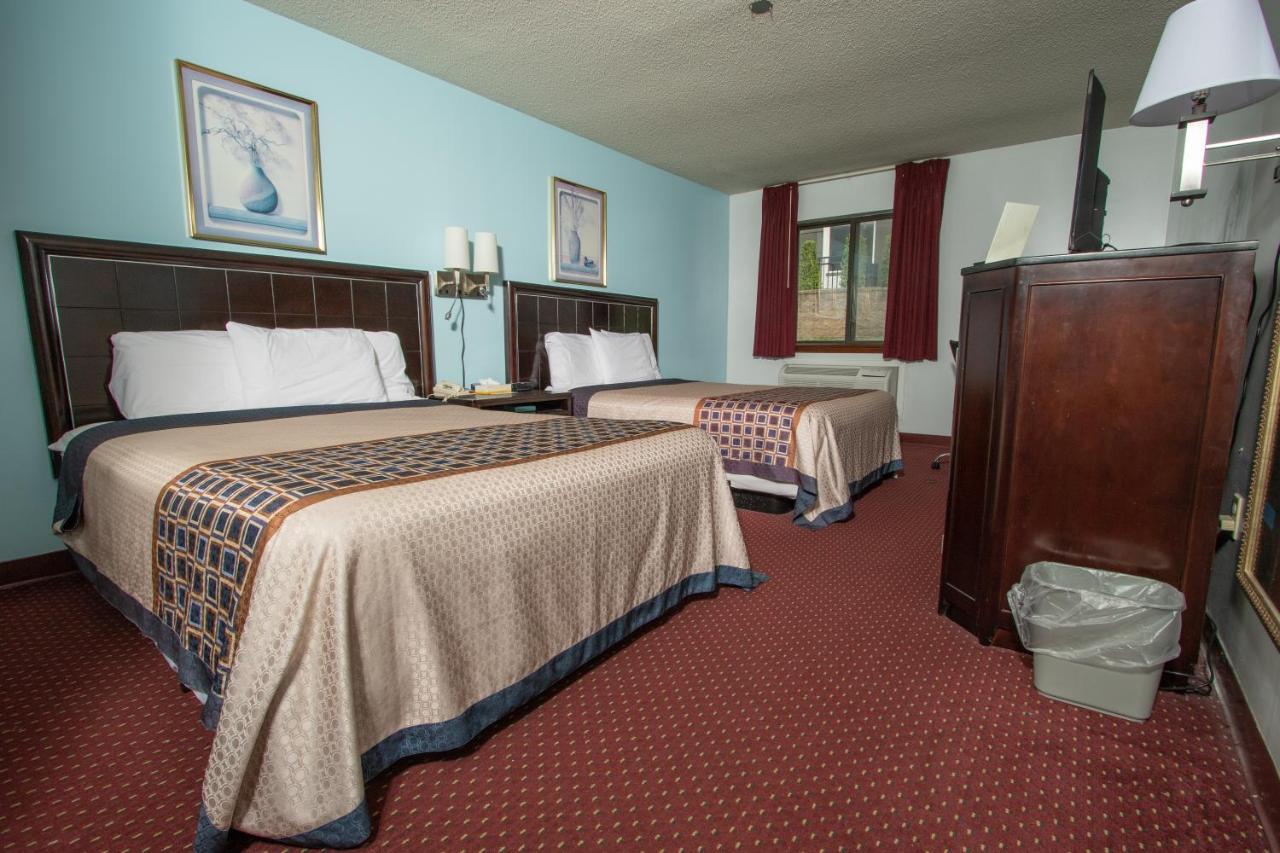 Eastbrook Inn Ронкс Экстерьер фото
